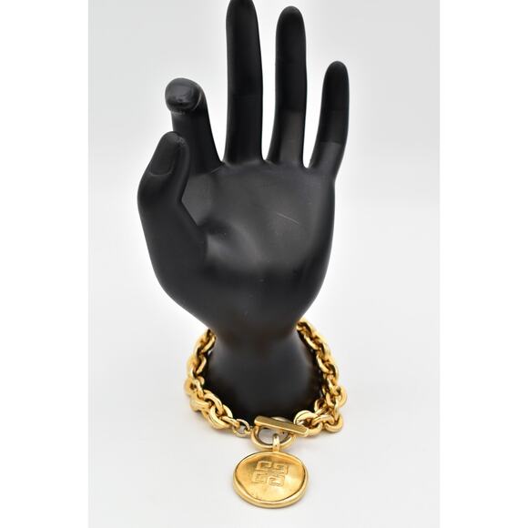 Givenchy Vintage Logo Bracelet 4G Coin Charm Gold Chain Toggle Signed 1980s Bin7 - Picture 8 of 12
